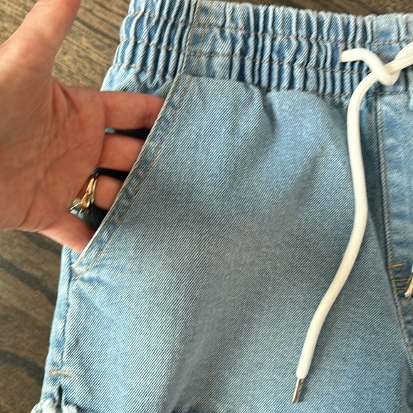 Celebrity Pink The Easy Pull On Demin Short Shorts Drawstring Shortie Size XS - Picture 8 of 17